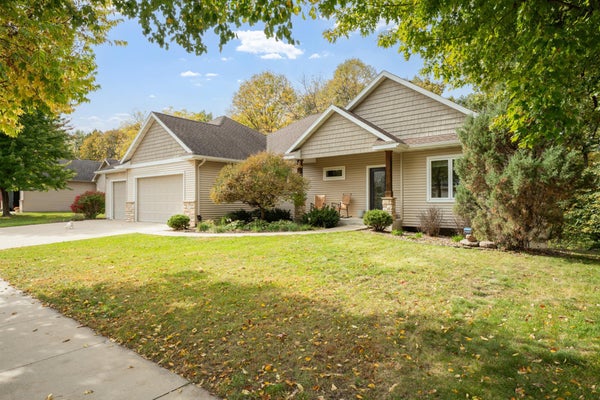 53 RIVER CT NE, ROCHESTER, MN 55906 - Image eb00616b4c19a348a8054d0f4e4c699d/3925938441