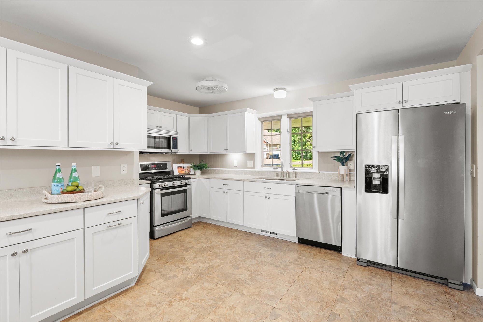 313 Maple Island Road