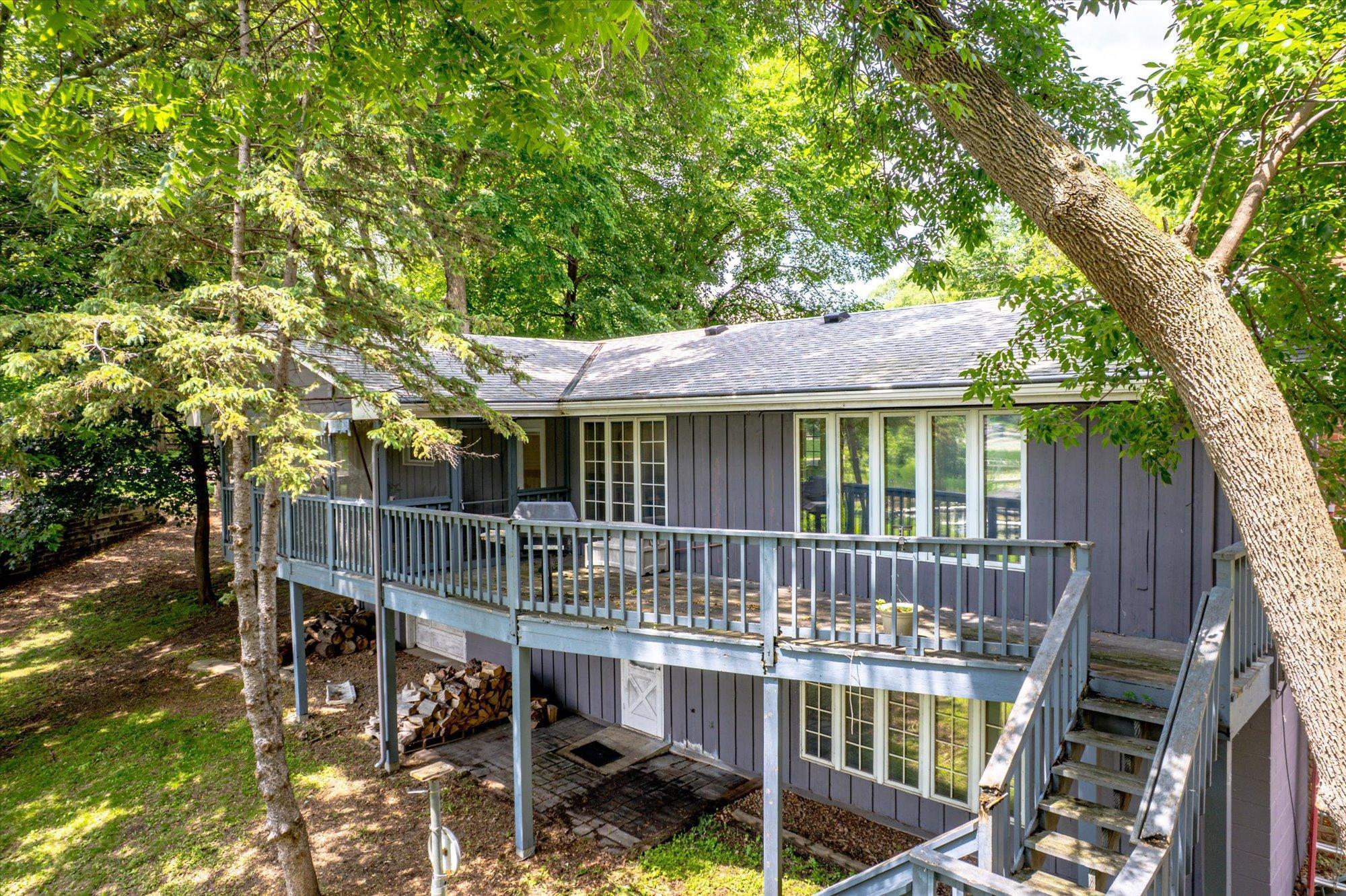 313 Maple Island Road