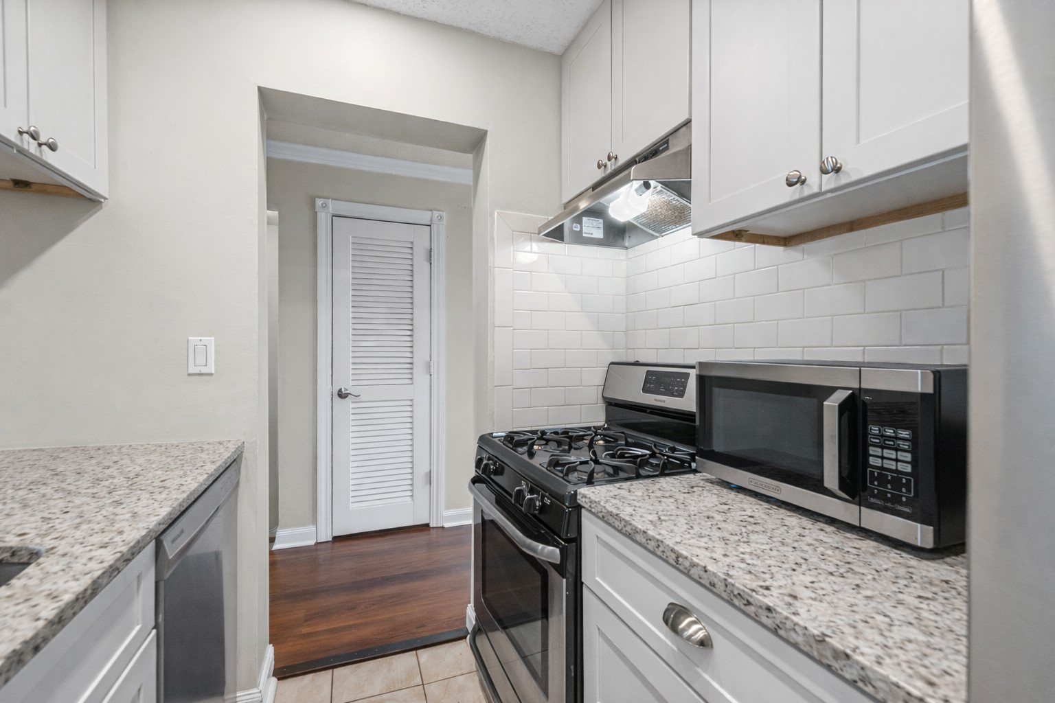 6016 Golden Valley Road