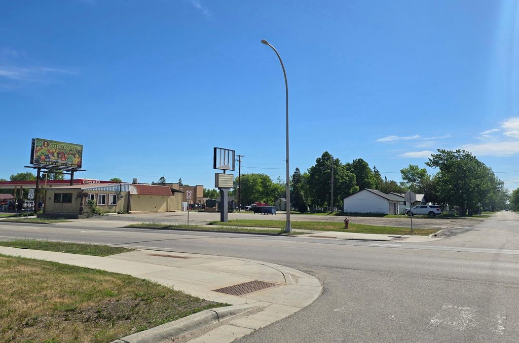 Photo of 1525 2nd Avenue W, International Falls, MN 56649 (MLS # 7092730)