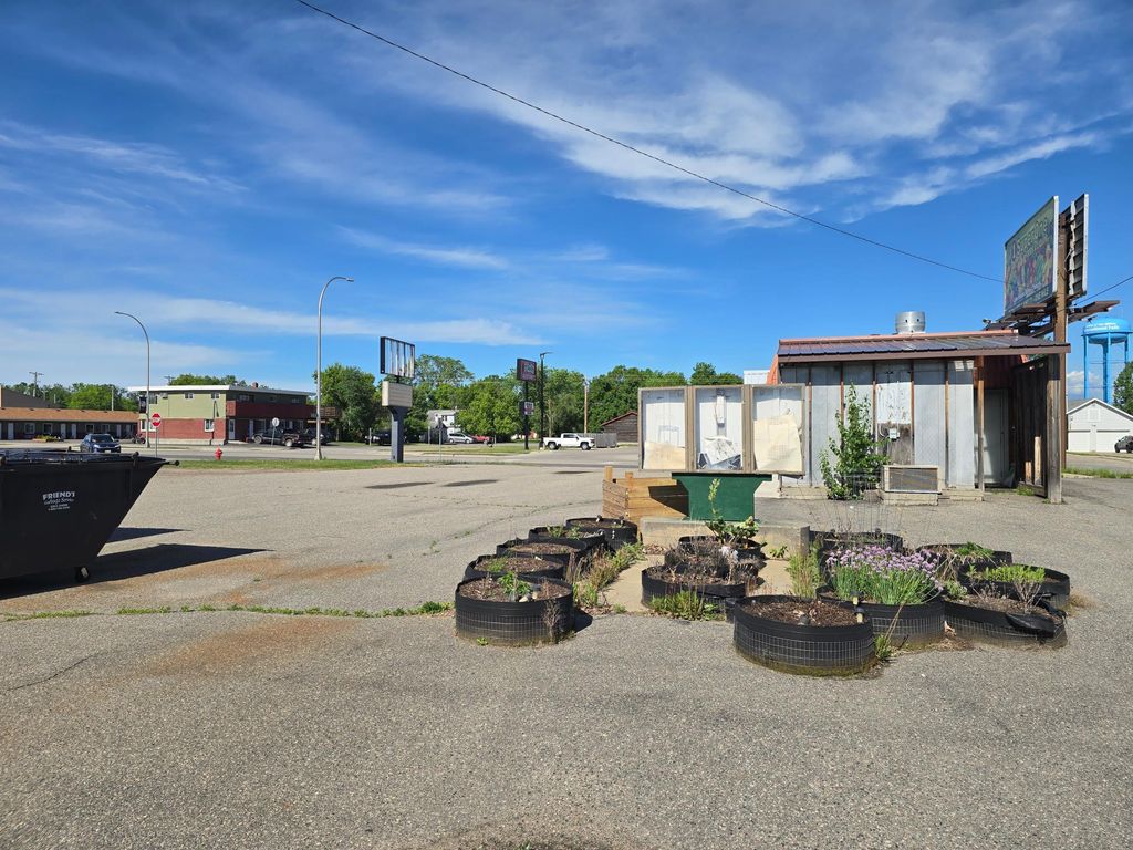 Photo of 1525 2nd Avenue W, International Falls, MN 56649 (MLS # 7092730)