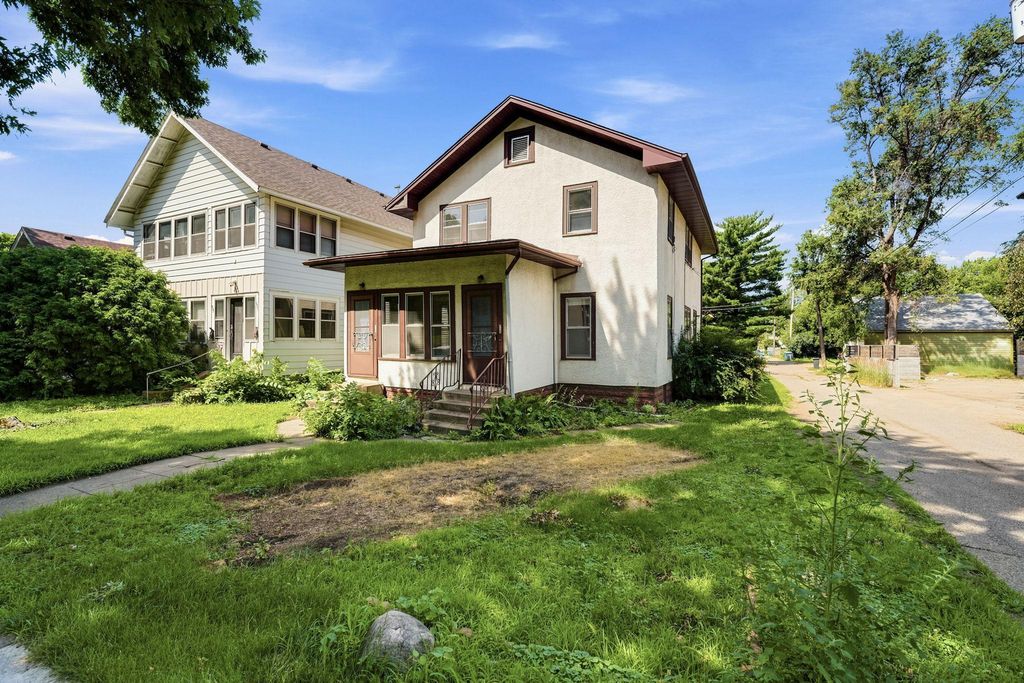 Photo of 921 27th Avenue SE, Minneapolis, MN 55414 (MLS # 7104801)