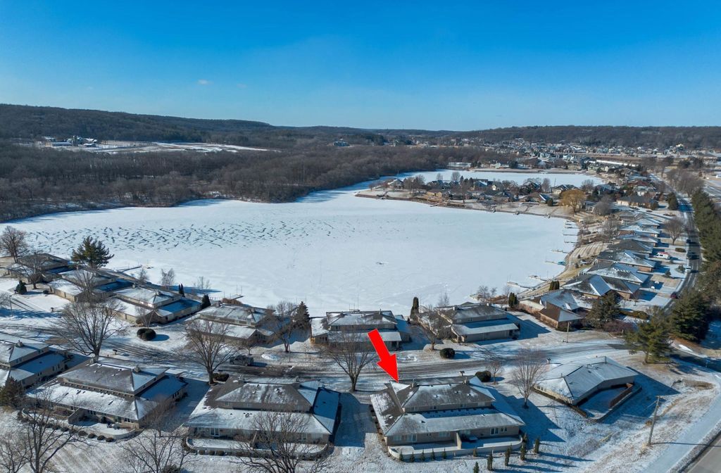 Photo of 295 Salem Point Drive SW, Rochester, MN 55902 (MLS # 7013778)