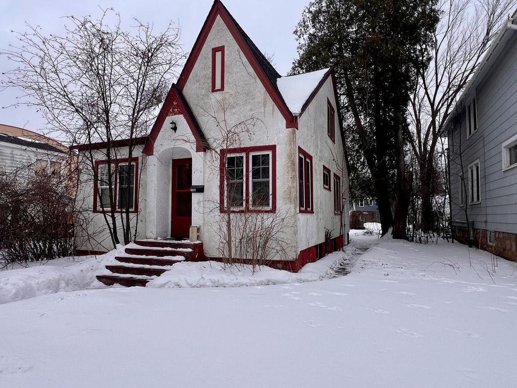 Photo of 2406 4th Avenue E, Hibbing, MN 55746 (MLS # 7018746)