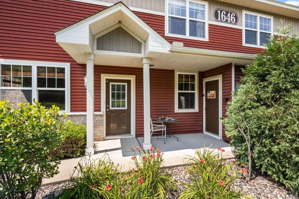 Photo of 1646 White Pine Way #A, Carver, MN 55315 (MLS # 7099961)