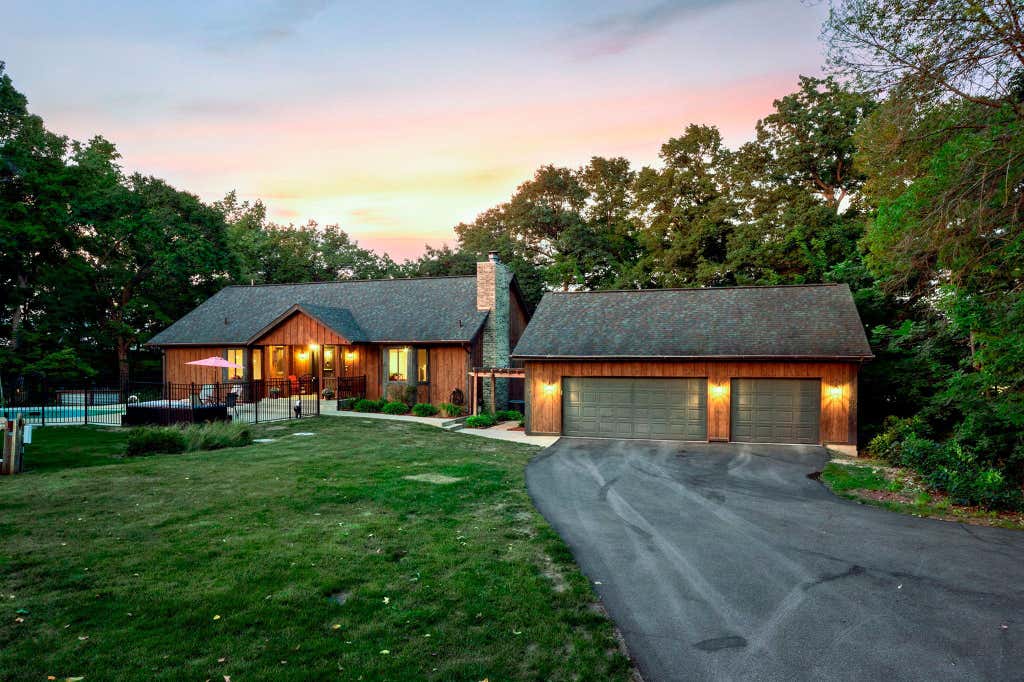 Photo of 2613 87th Court W, Northfield, MN 55057 (MLS # 7129547)