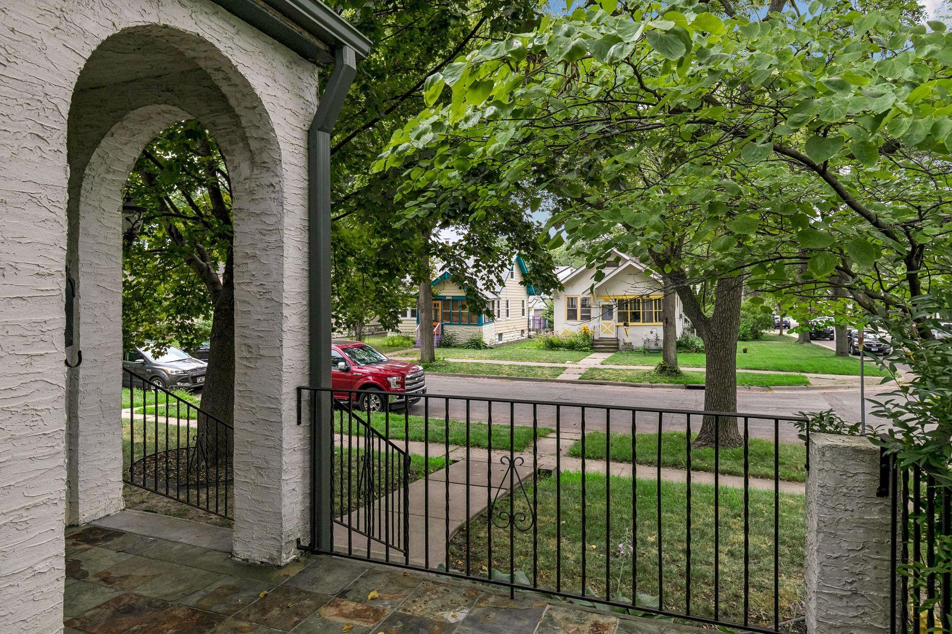 422 Brimhall Street