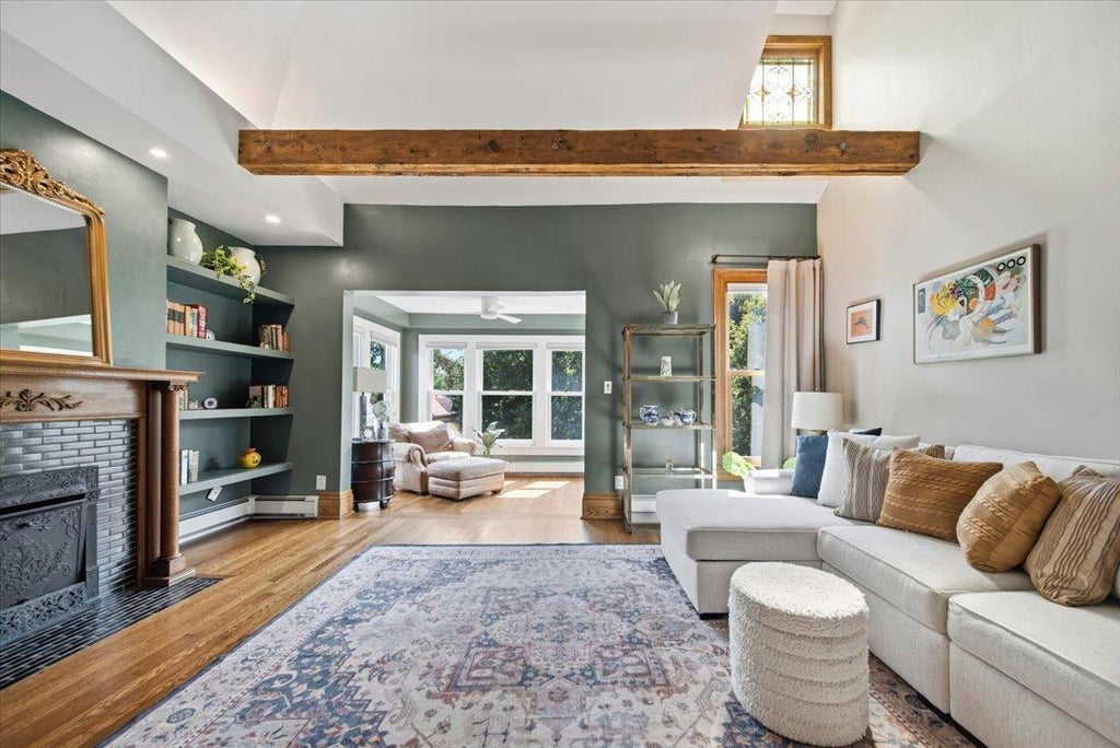 Photo of 593 Laurel Avenue #6E, Saint Paul, MN 55102 (MLS # 7108509)