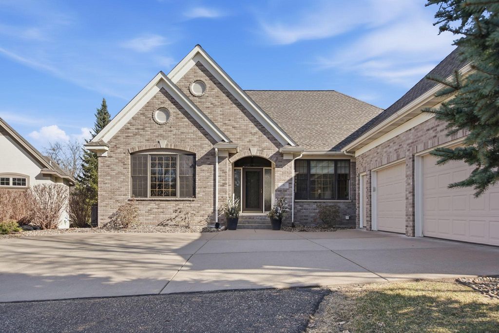 Photo of 4 Pearson Place, North Oaks, MN 55127 (MLS # 7052099)