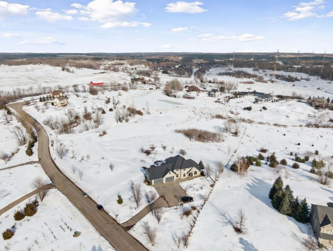 20951 Prairie Hills Lane