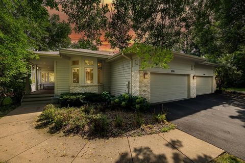 8991 Ferndale Lane Eden Prairie MN 55347