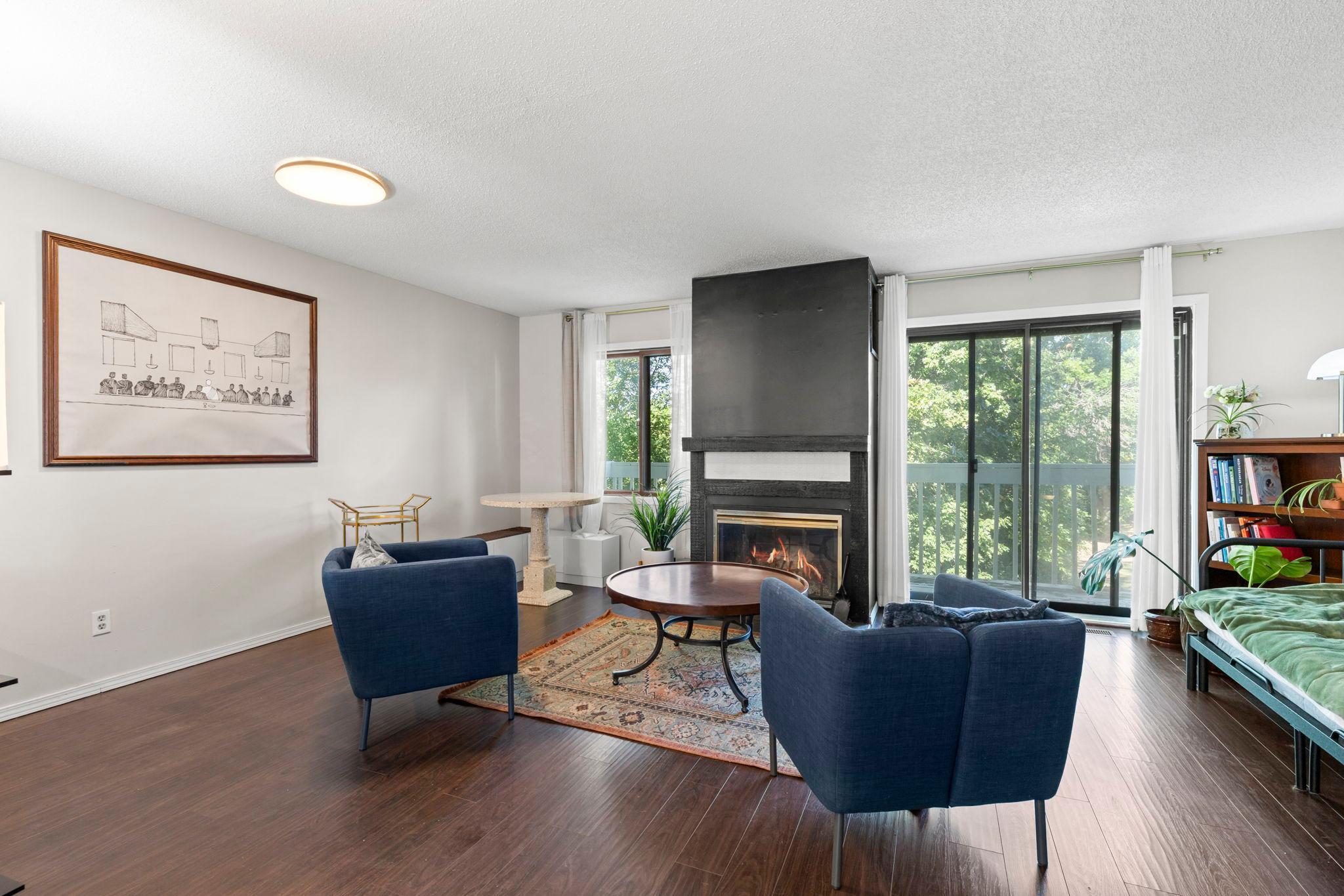6652 Gretchen Lane N