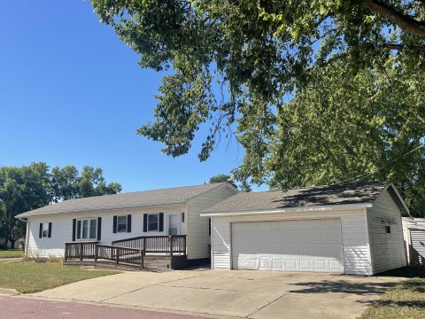 Photo of 273 E Morgan Street, Tracy, MN 56175 (MLS # 7144954)