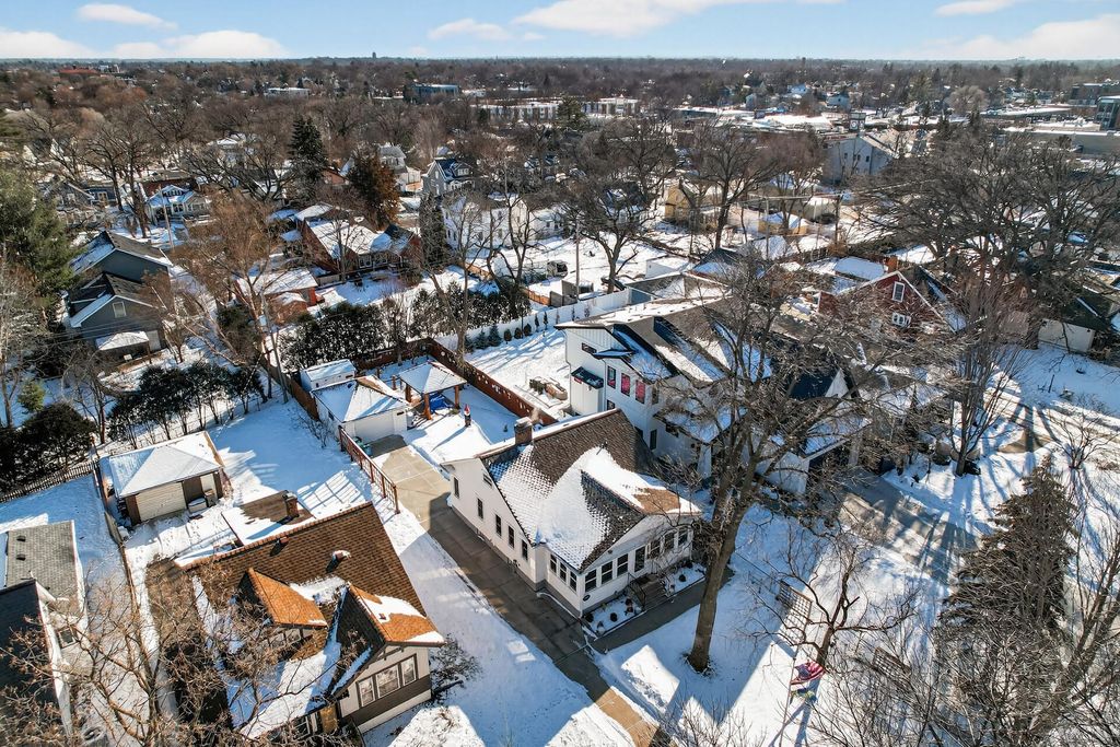 Photo of 4235 Scott Terrace, Edina, MN 55416 (MLS # 7012665)