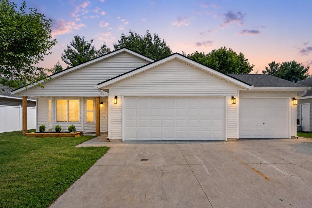 Photo of 620 Meadowlark Lane, Eden Valley, MN 55329 (MLS # 7119521)