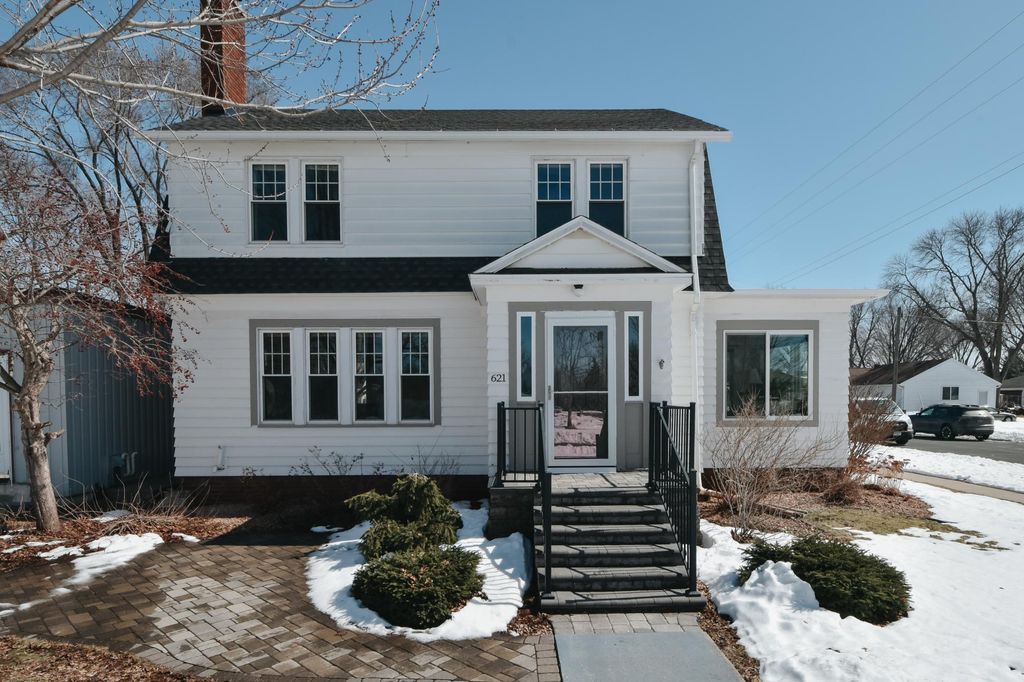 Photo of 621 1st Avenue SE, Pine Island, MN 55963 (MLS # 7040860)