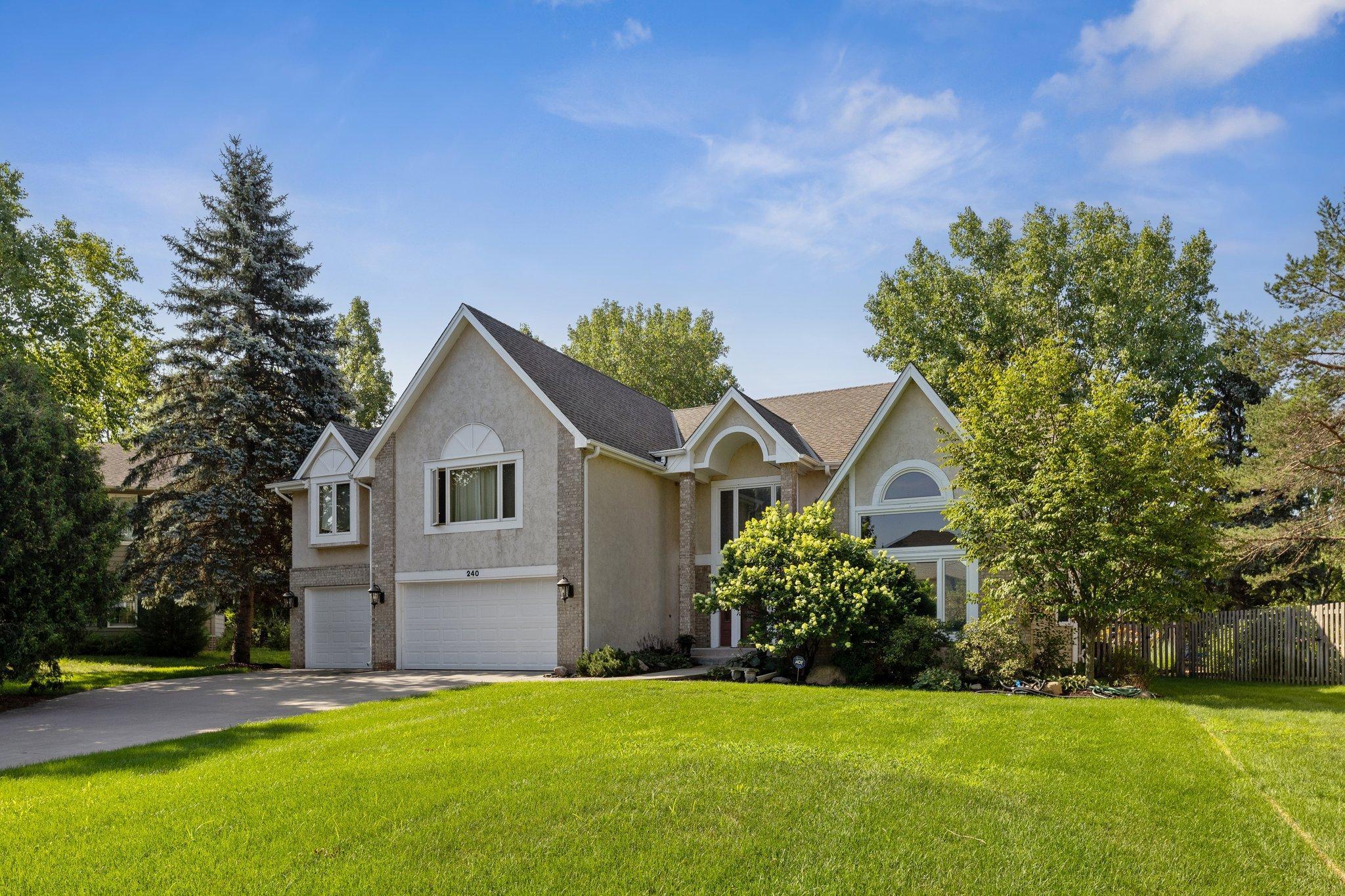 240 Cottonwood Drive