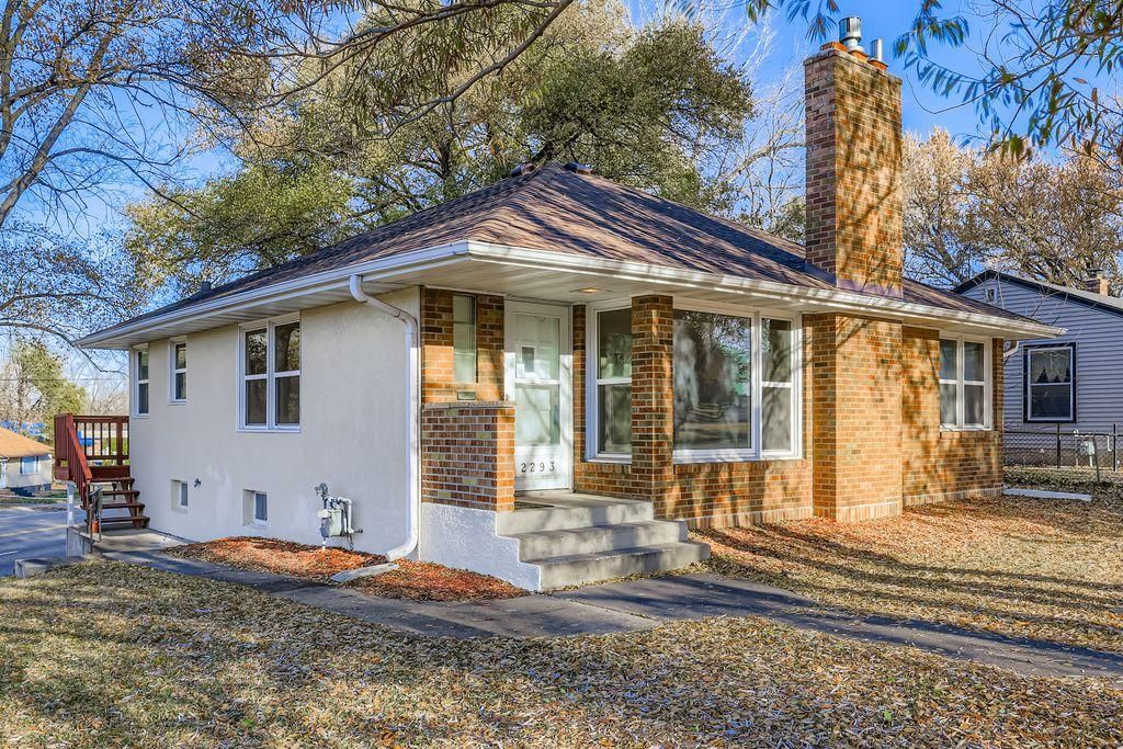 Photo of 2293 7th Avenue E, North Saint Paul, MN 55109 (MLS # 6816101)