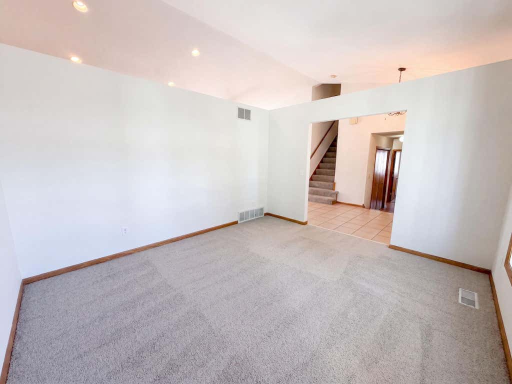 Photo of 8763 Autumn Oaks Drive, Rockford, MN 55373 (MLS # 7131299)