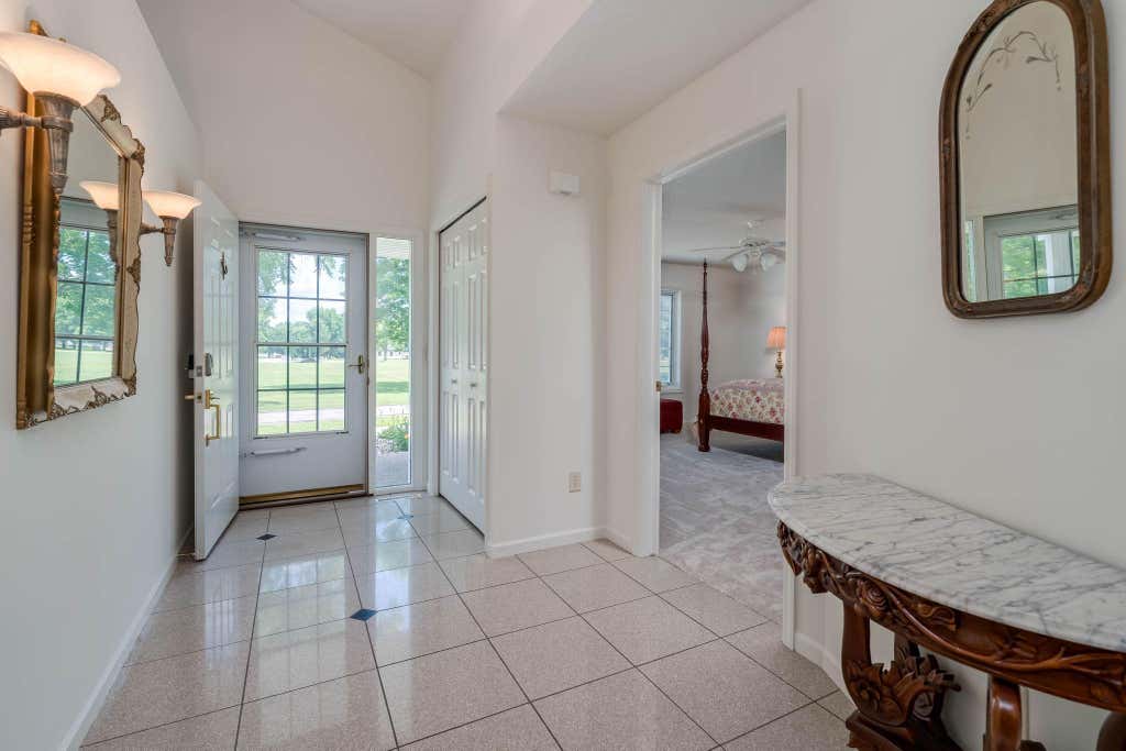 Photo of 1429 Parkside Lane, North Mankato, MN 56003 (MLS # 7068507)