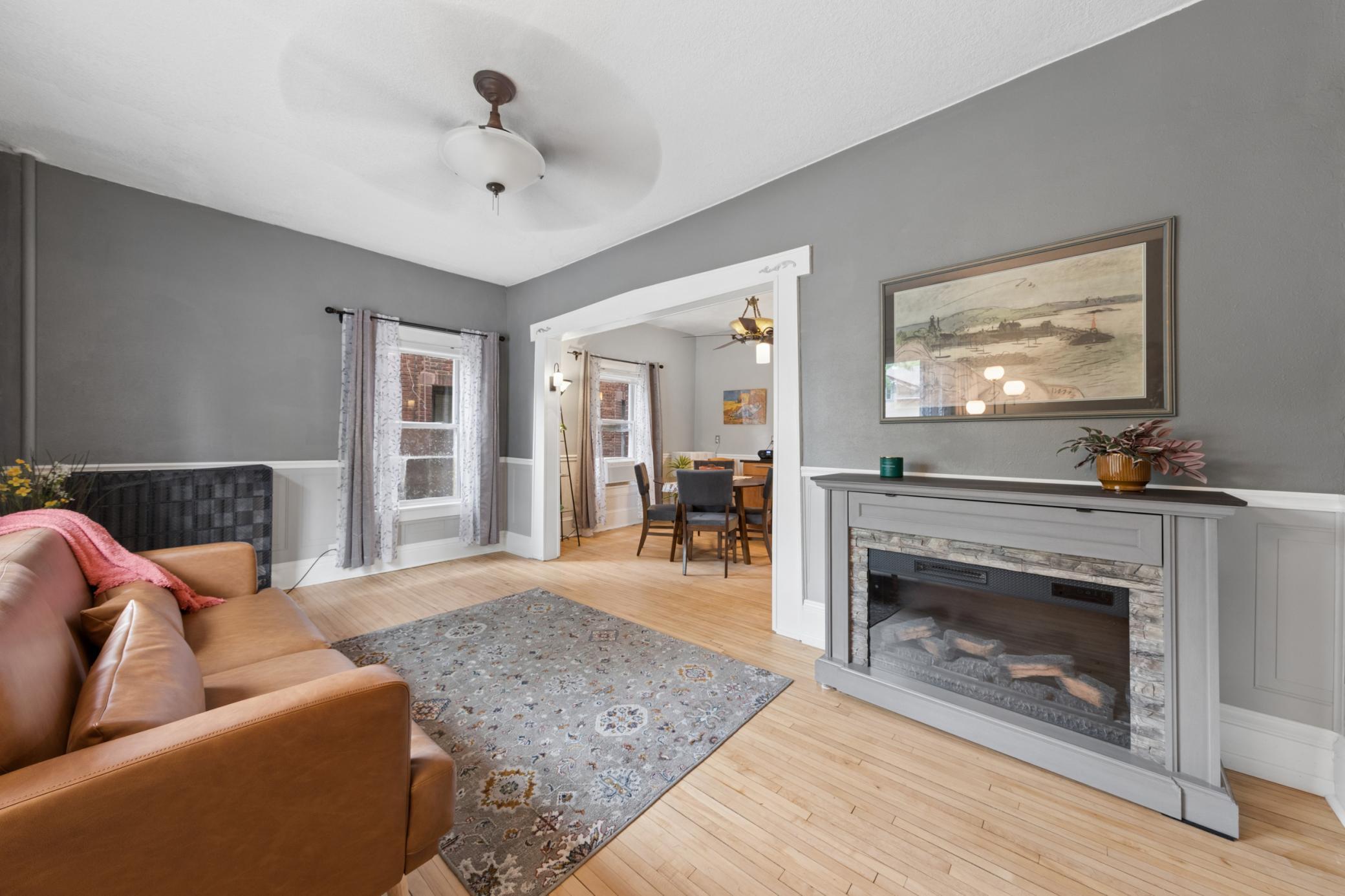 2881 Irving Avenue S 102