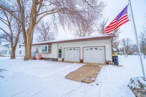 332 4th Street NW Perham MN 56573