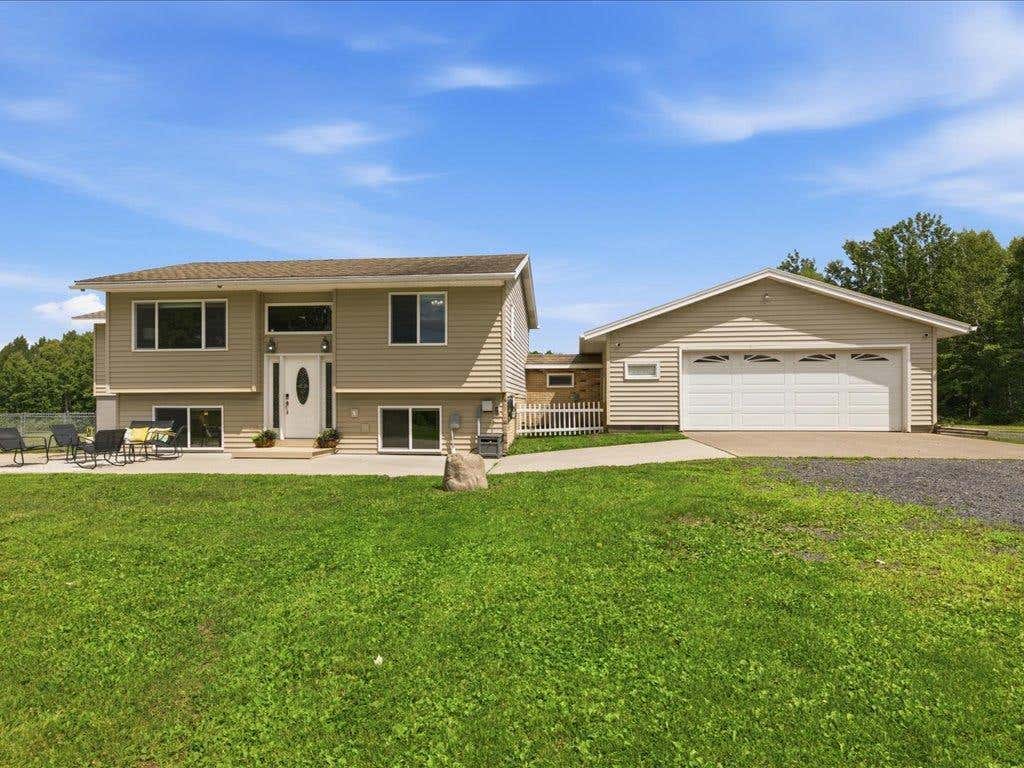 Photo of 6168 Krogerus RD, Chisholm, MN 55719 (MLS # 7120165)