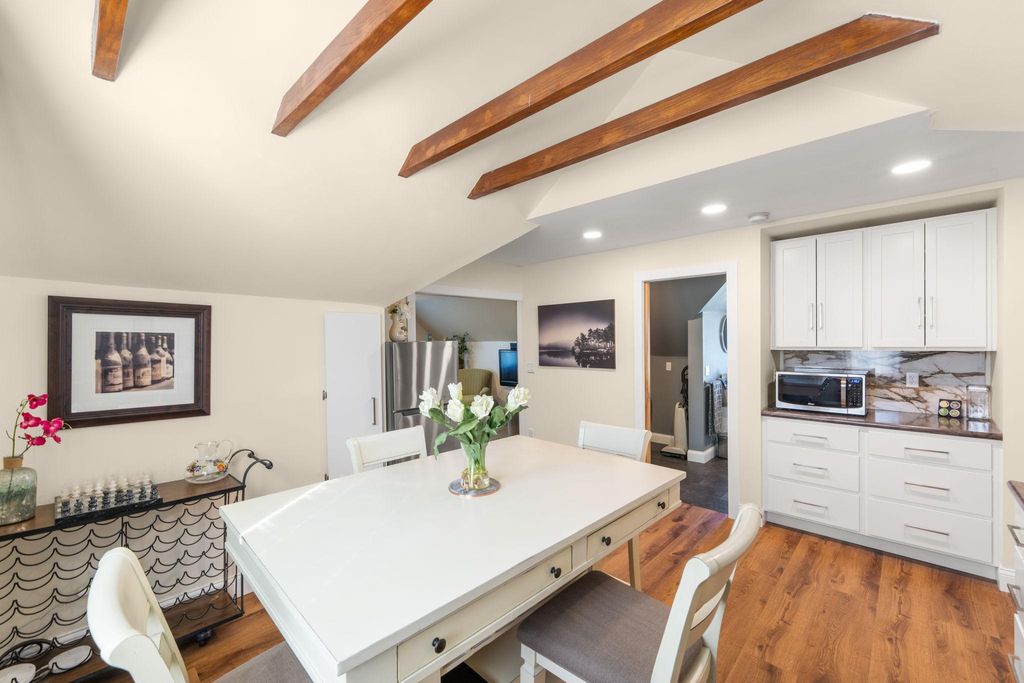 Photo of 2707 Garfield Avenue #3, Minneapolis, MN 55408 (MLS # 7039423)