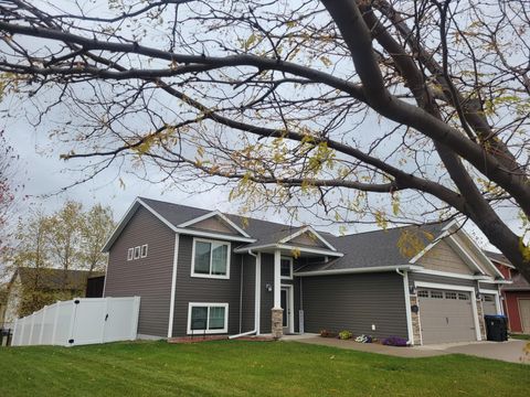 128 Timberwolf Court Mankato MN 56001