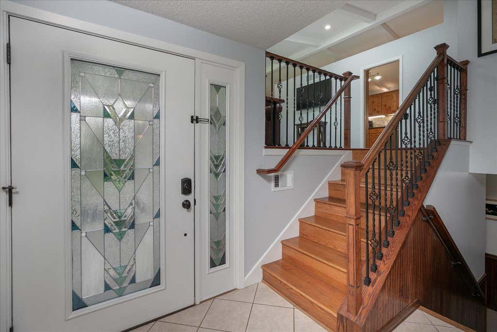 Photo of 2524 25th Street NW, Rochester, MN 55901 (MLS # 7111439)