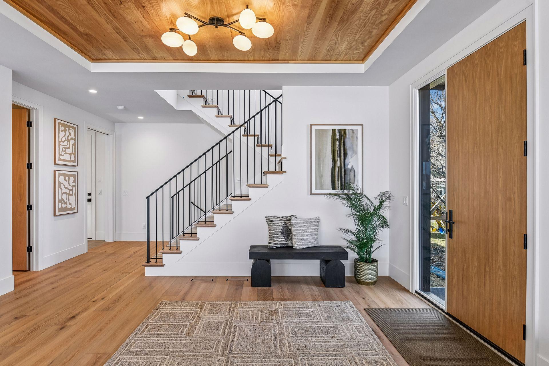 348 W Lake Street