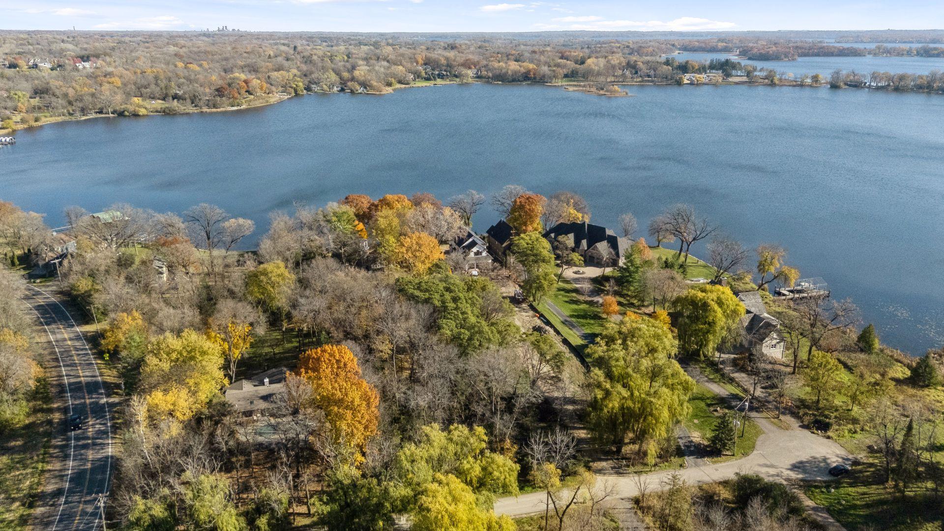 Orono, Minnesota, 55356, United States, 4 Bedrooms Bedrooms, ,5 BathroomsBathrooms,Residential,Active,2020749