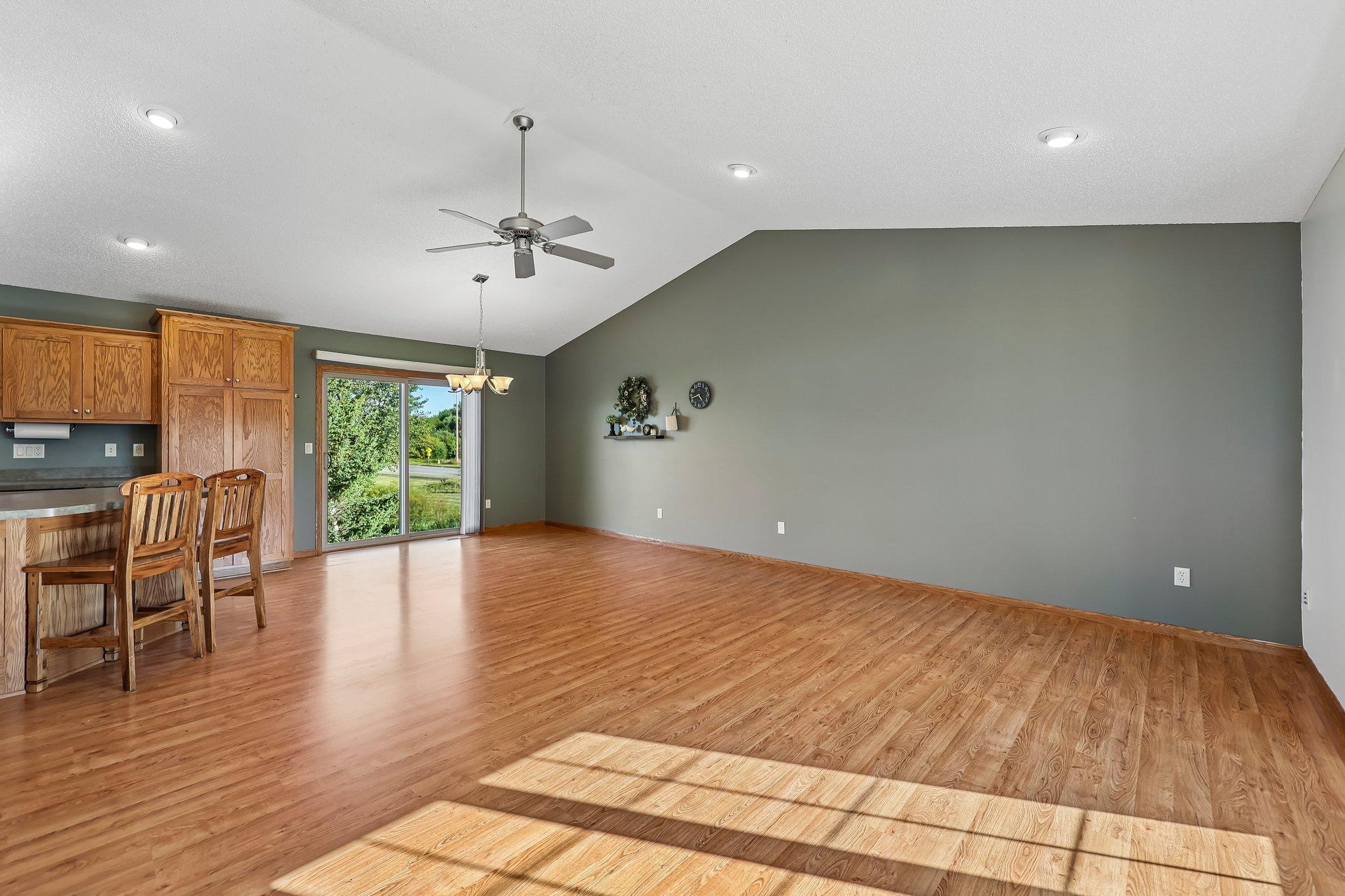 7638 Packard Avenue NE