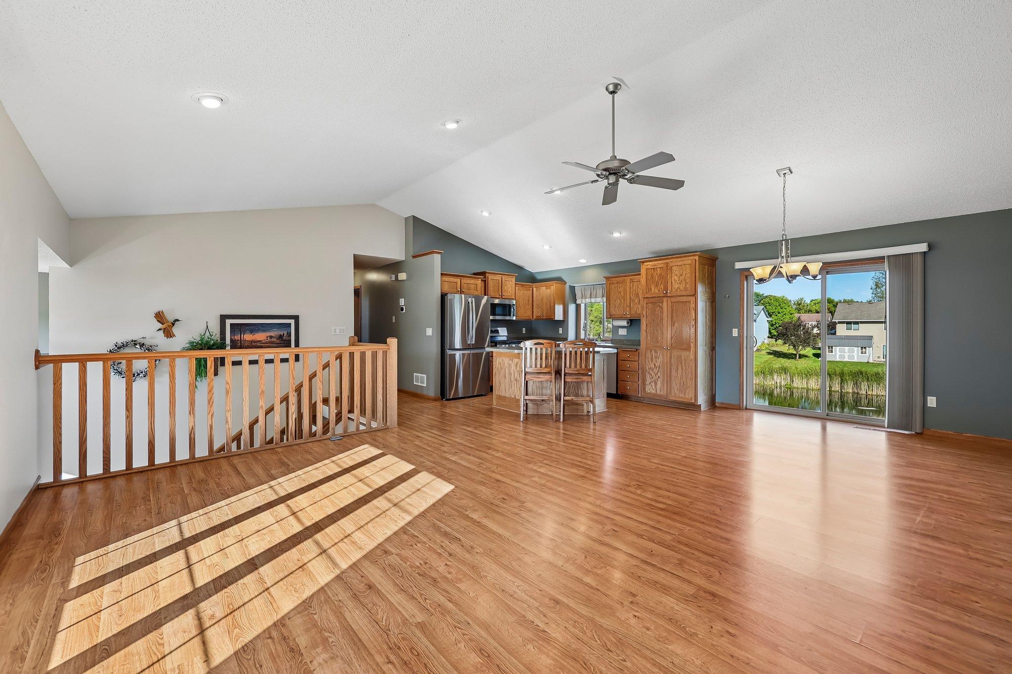 7638 Packard Avenue NE
