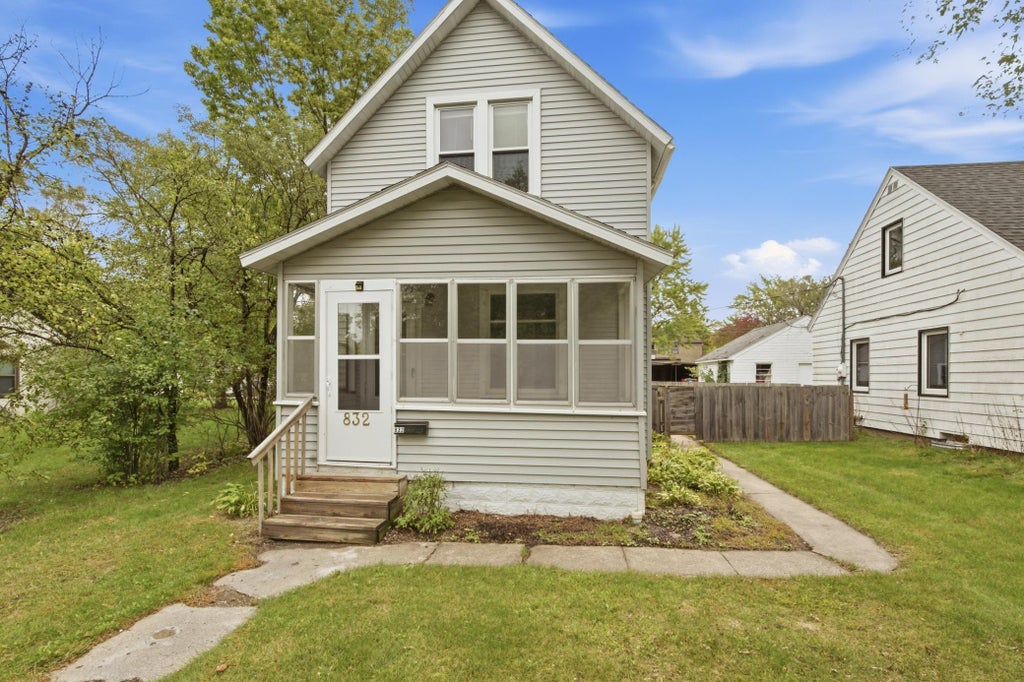 Photo of 832 15th Avenue S, Saint Cloud, MN 56301 (MLS # 7151282)