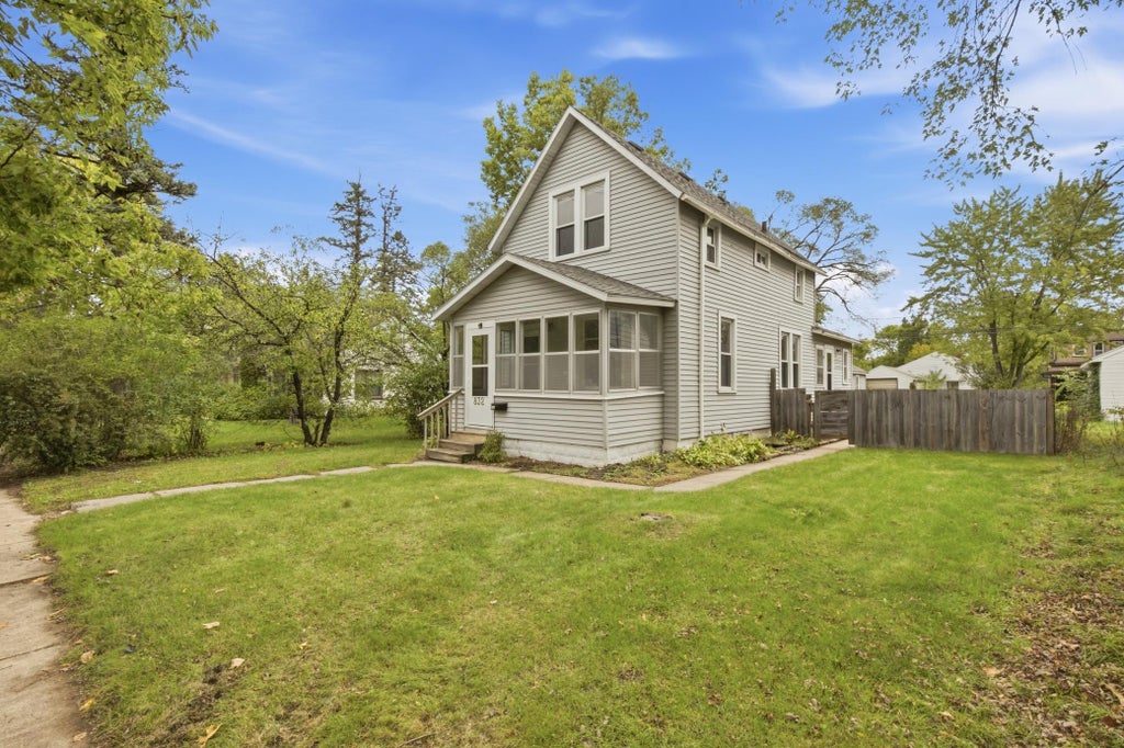Photo of 832 15th Avenue S, Saint Cloud, MN 56301 (MLS # 7151282)