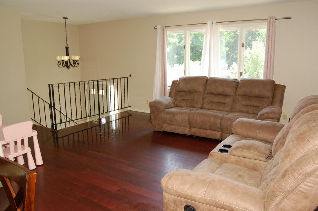 Photo of 1693 Covington Lane, Eagan, MN 55122 (MLS # 7090452)