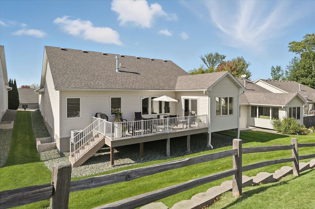 Photo of 14921 Summit Circle NW, Prior Lake, MN 55379 (MLS # 7006307)