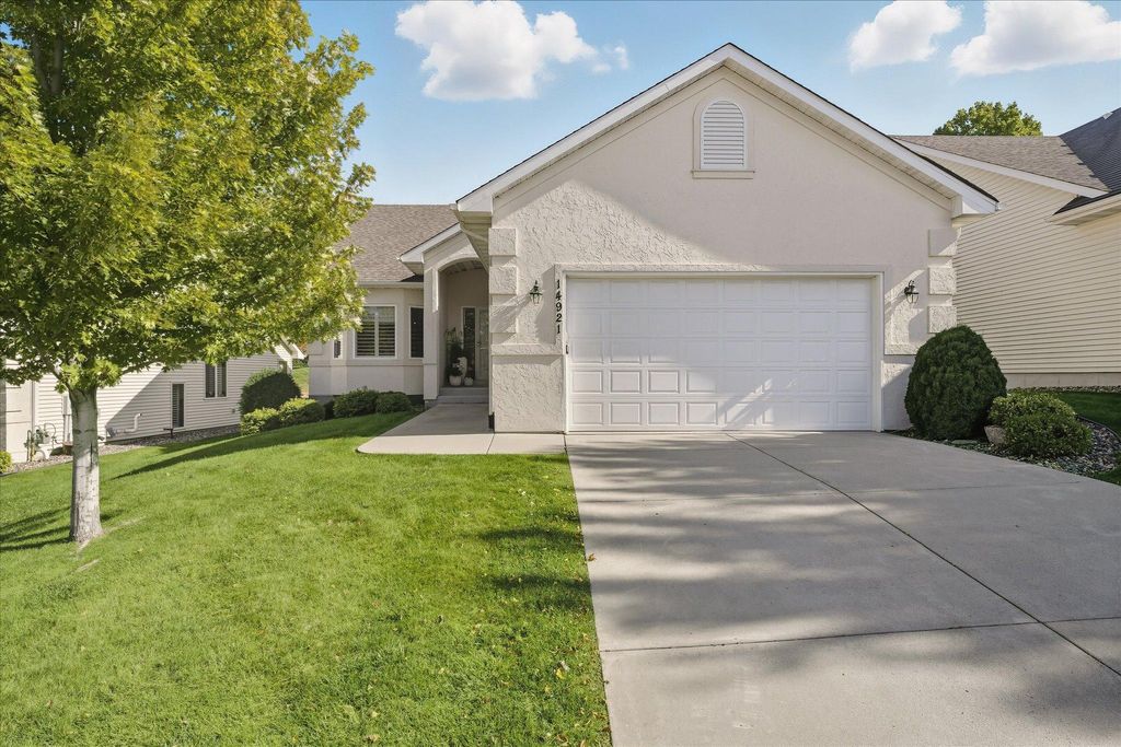 Photo of 14921 Summit Circle NW, Prior Lake, MN 55379 (MLS # 7006307)