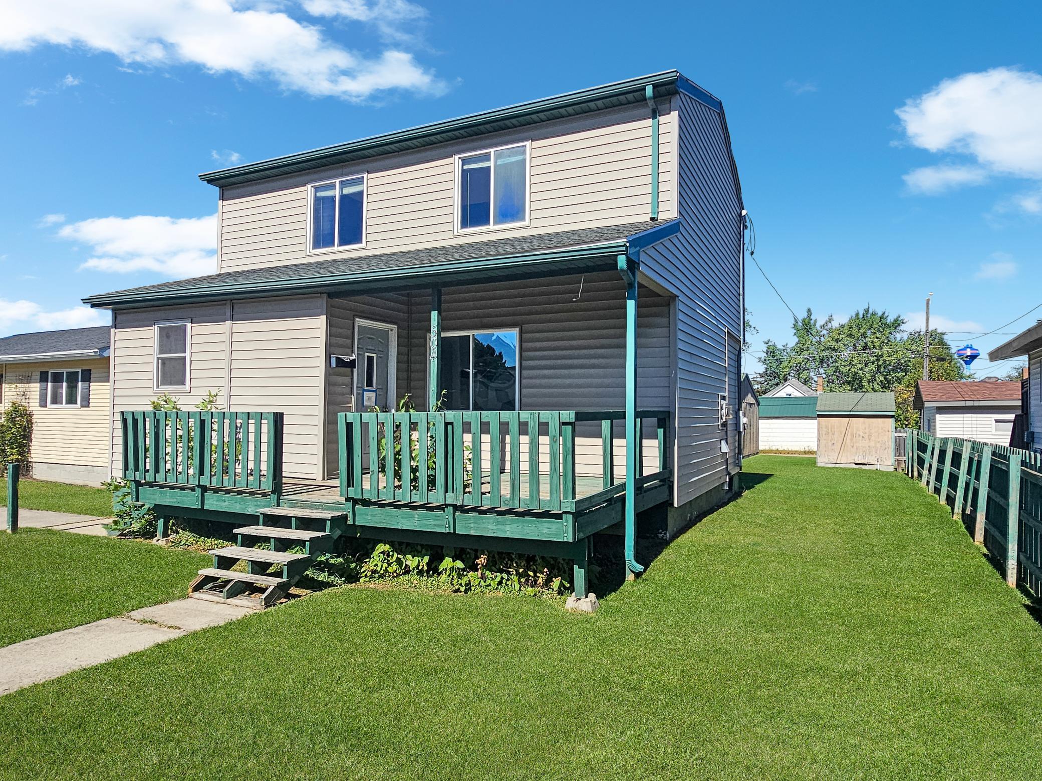 504 5th Street SW