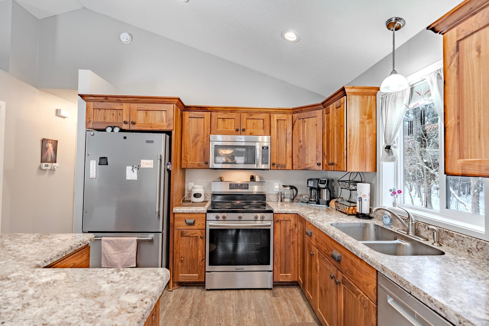 14545 Grand Oaks Drive