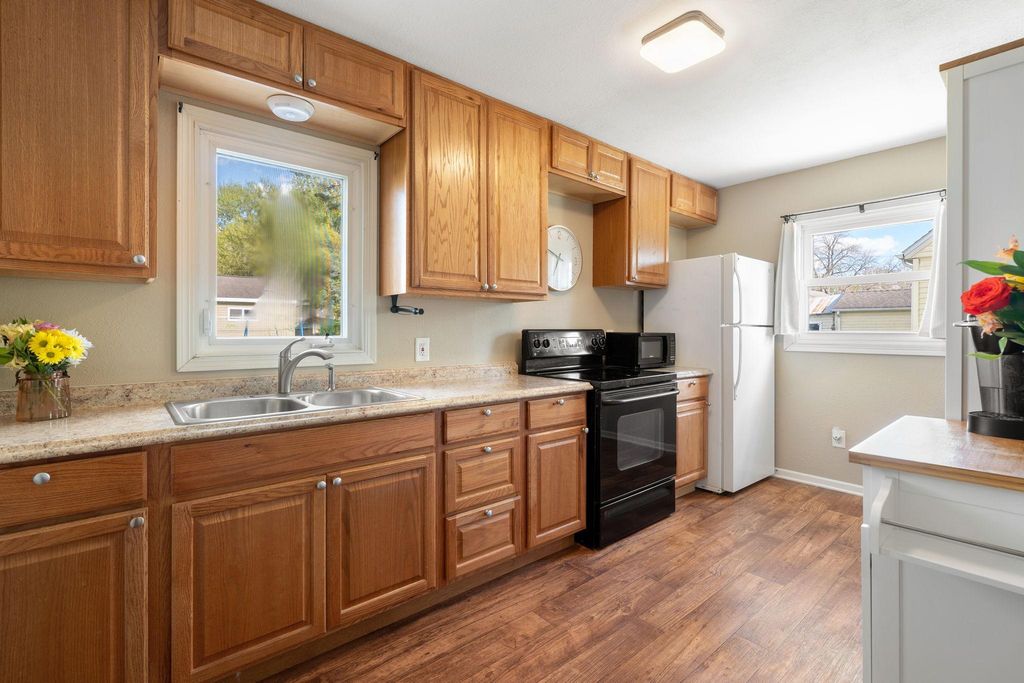Photo of 203 16th Street SE, Austin, MN 55912 (MLS # 7066501)