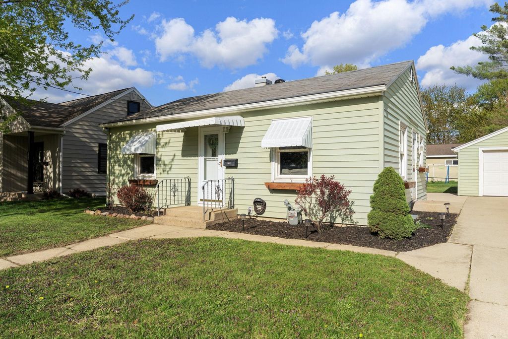 Photo of 203 16th Street SE, Austin, MN 55912 (MLS # 7066501)
