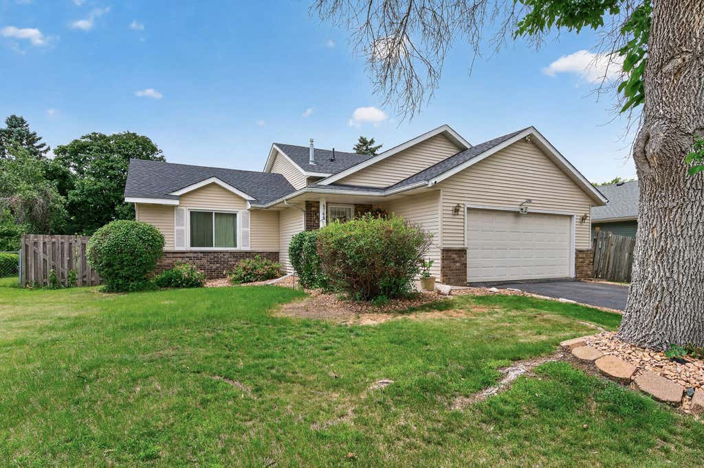 Photo of 6709 Brunswick Avenue N, Brooklyn Park, MN 55429 (MLS # 7095143)