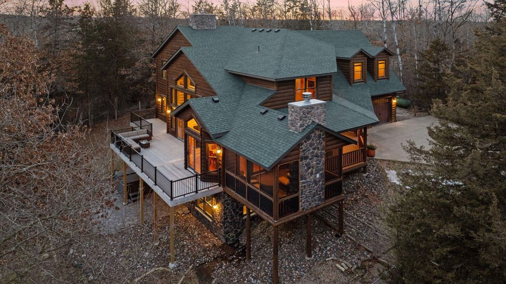 Photo of 1796 82nd Street, Somerset, WI 54017 (MLS # 6823993)