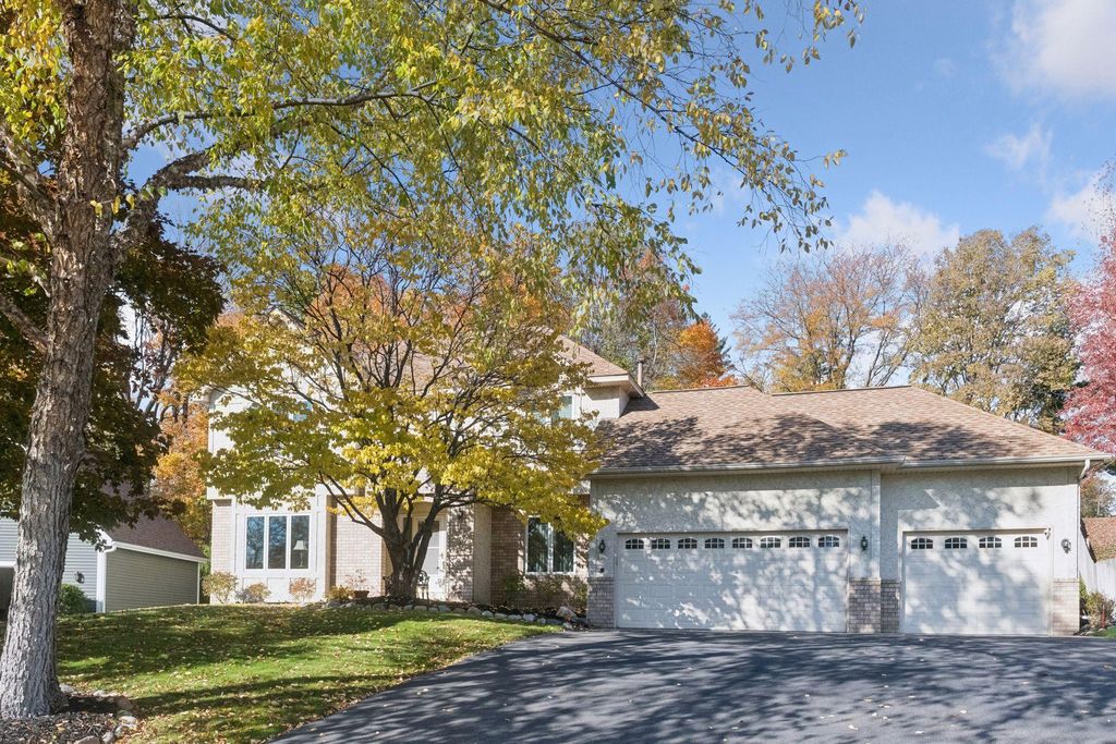 Photo of 8463 Zanzibar Lane N, Maple Grove, MN 55311 (MLS # 6812069)