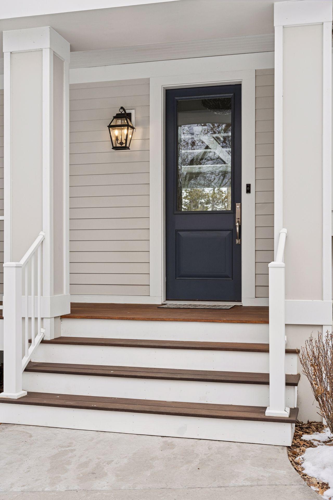 15710 Highwood Drive