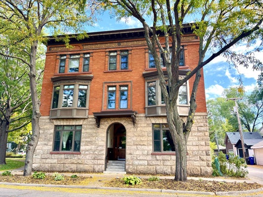 110 SAINT ALBANS ST N APT 3, SAINT PAUL, MN 55104 - Image ec7a4a97d0f2d0010bacdf44051bf6ac/4070339230