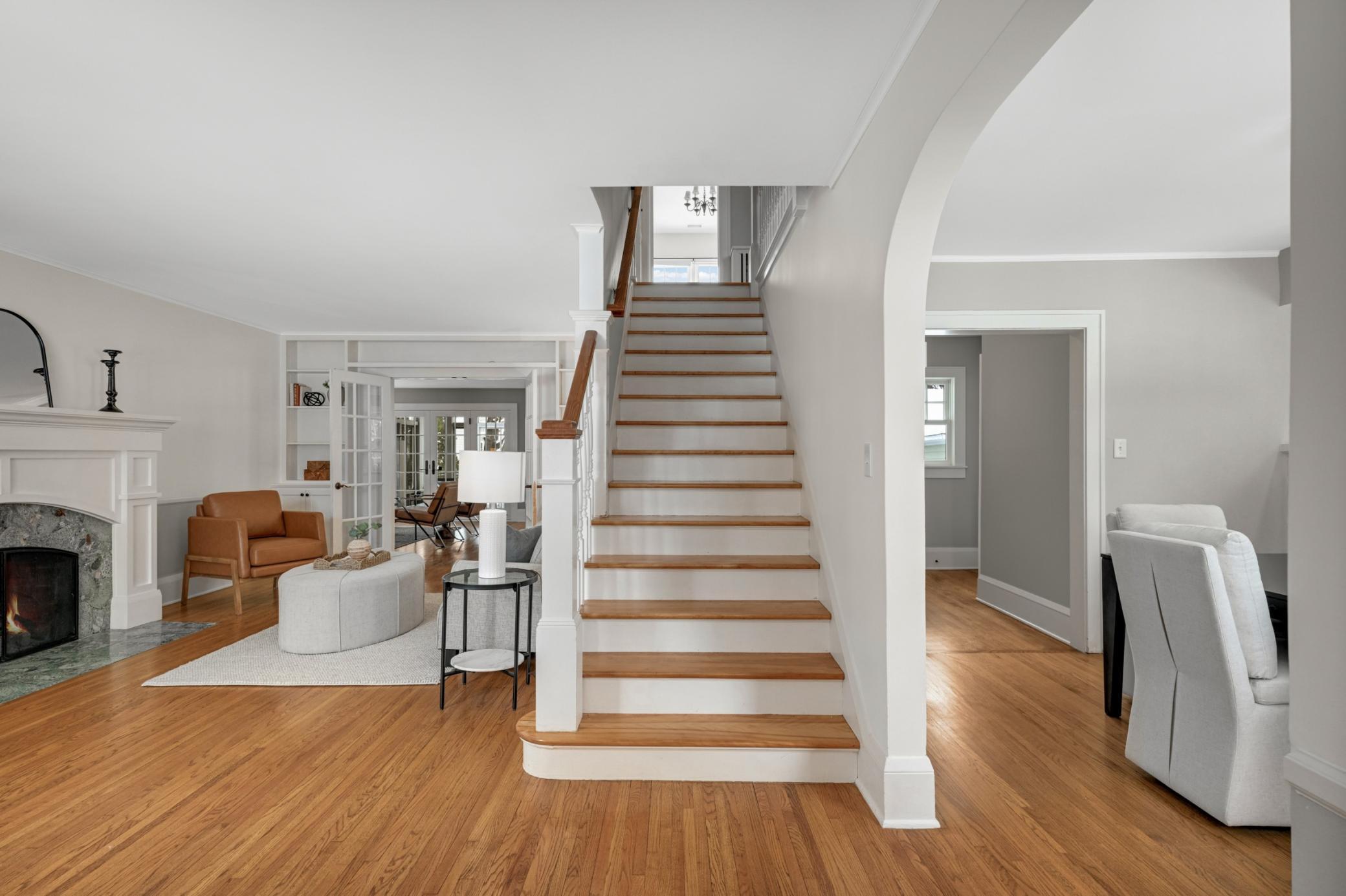 2192 Wellesley Avenue